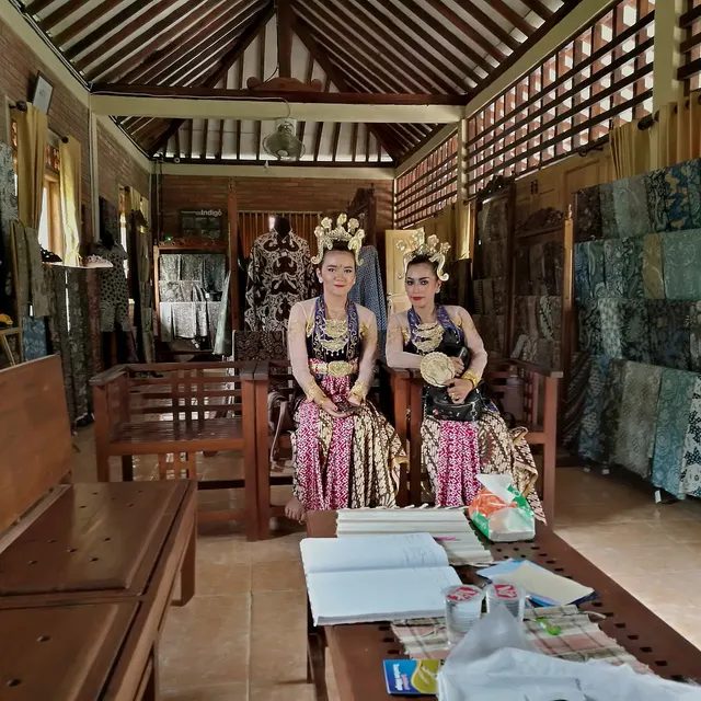 Makna Motif Sido Asih: Kasih Sayang yang Tak Pernah Putus