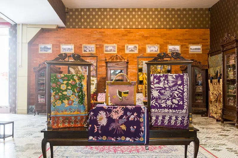 Sejarah Batik Indonesia: Dari Keraton Hingga Warisan Dunia